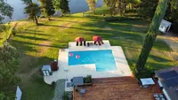 Riverside Vacation Holiday Rental / House / Weddings / Family Reunions / Baby Showers