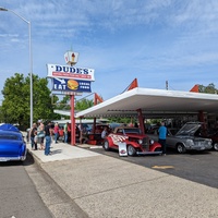 Dude's Drive Inn
