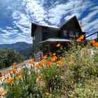 Shasta Sunrise Retreat *Hot Tub w/ Lake & Mountain View’s BOOK DIRECT!